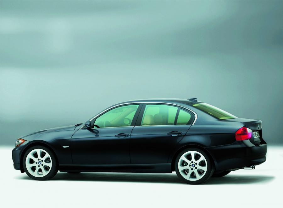  BMW 3-Series 2006 года  (фото 72 из 108)